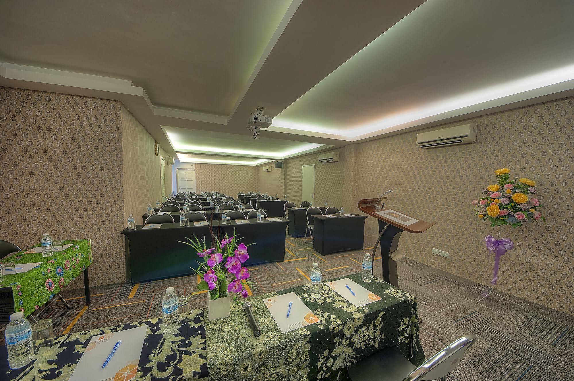 מלון קואנטאן Arenaa Batik Boutique מראה חיצוני תמונה